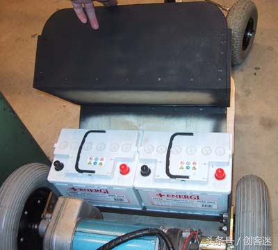 手工打造双人电动四轮小车,手工自制电动四轮车全过程