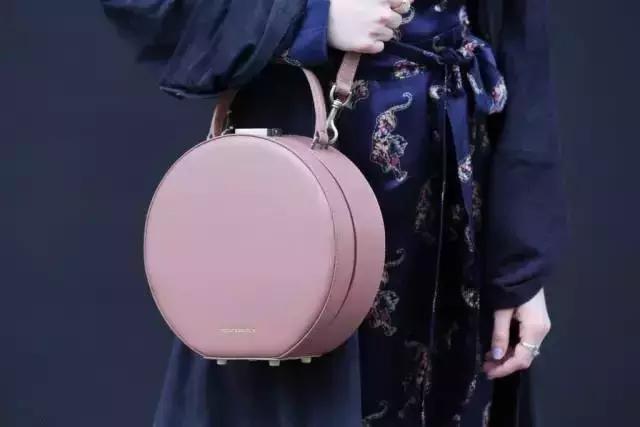 电视剧的大牌包包,扒一扒剧中女明星的包包