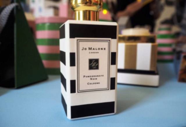 纪梵希今年的圣诞限量版，你们准备好了吗？