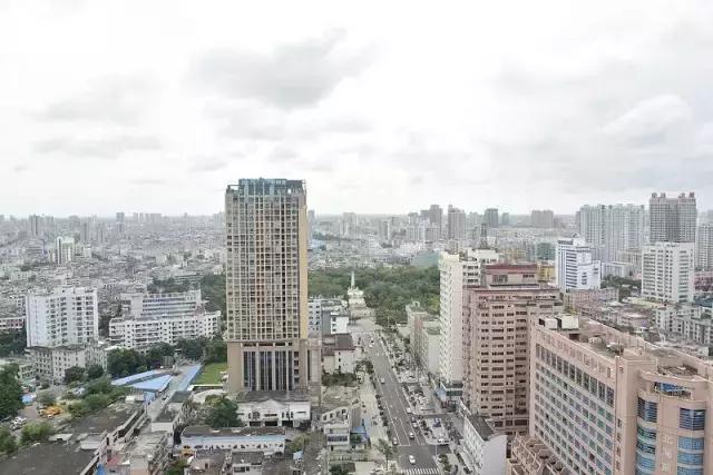 一个时代的终结！回顾北海长青路30年……