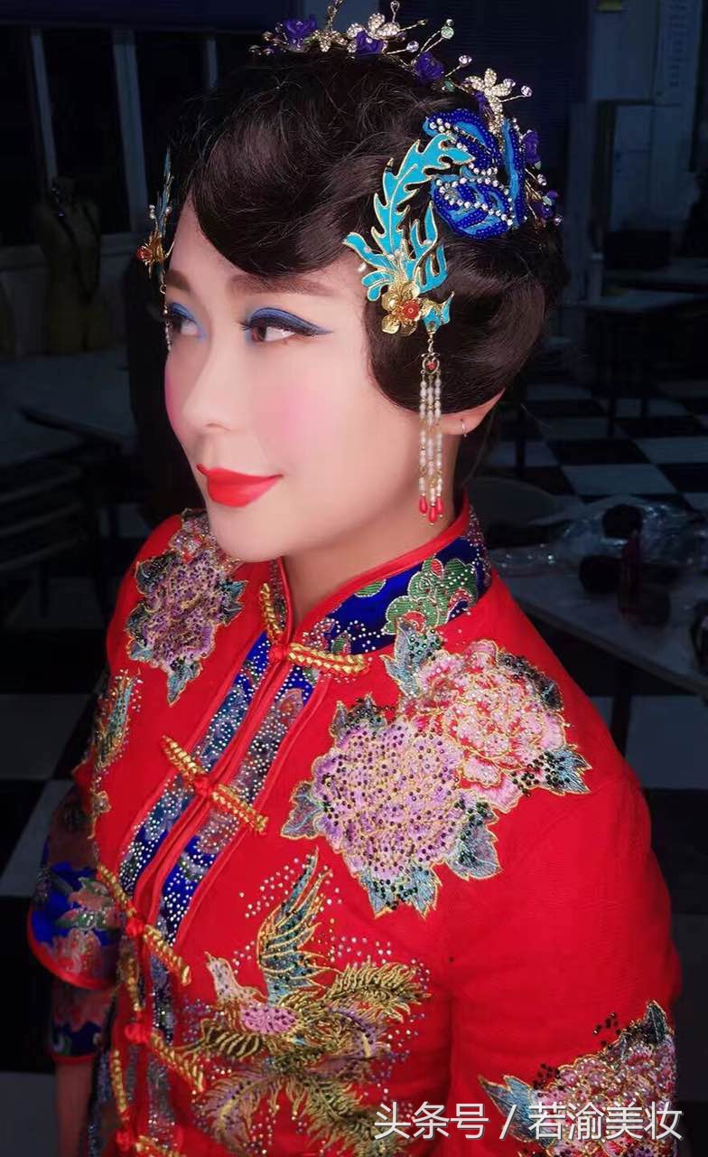 眼影的画法新手简单淡妆,眼影的画法初学者