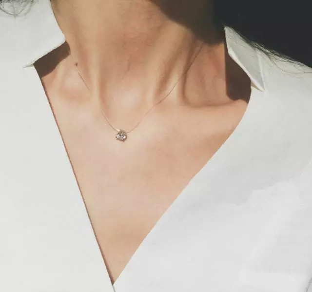 我是让你看项链，不是胸……