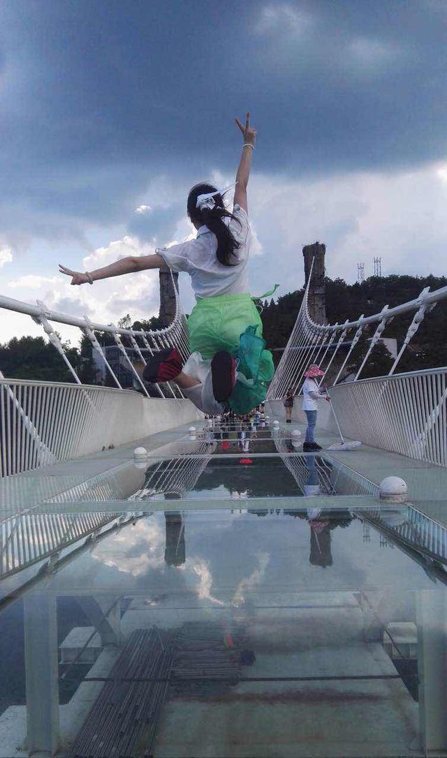 张家界玻璃桥大峡谷攻略和费用,张家界大峡谷玻璃桥值得去吗