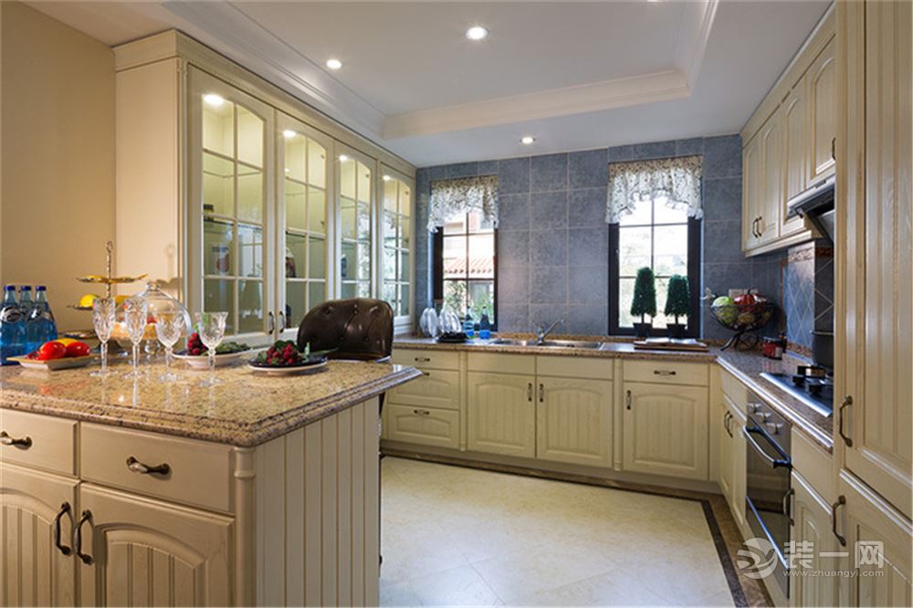 美式临湖别墅效果图,美式别墅外观石材效果图