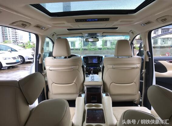 二手车交易市场奇怪东西,二手车交易市场丰田埃尔法