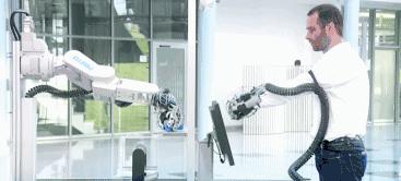 神的触手被做了出来，能够轻松吸住柱状体！