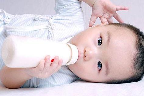 宝宝喝牛奶太多有危害吗,宝宝喝牛奶的四大忌