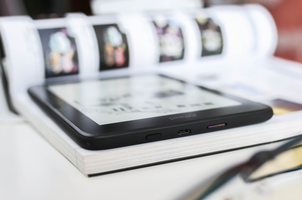 京东携手博阅推出智能电子书：从此看书不辣眼睛