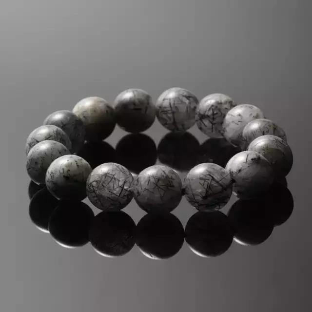 亮瞎了眼是什么意思,各类宝石的意义和功效