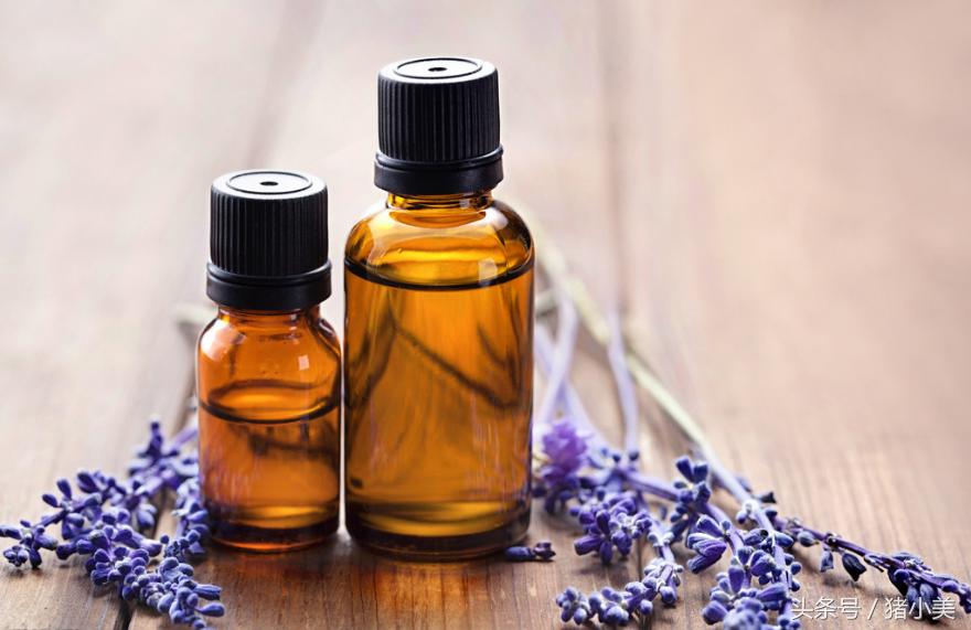 跟着我这样做，你也能够白的像日光灯