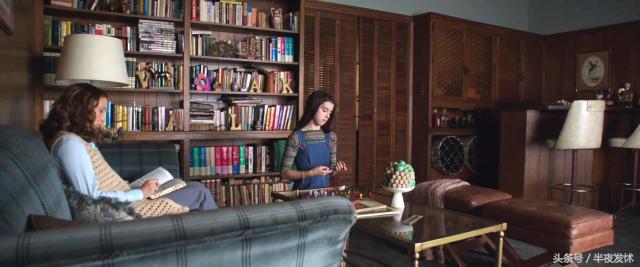 图解电影《招魂2》｜恶鬼折磨萝莉的一百种方法，被吓到漏尿