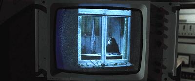 图解电影《招魂2》｜恶鬼折磨萝莉的一百种方法，被吓到漏尿