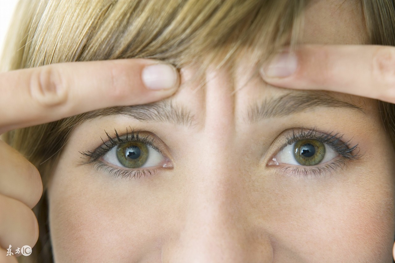 爱笑的人容易长皱纹,爱笑的姑娘容易长皱纹