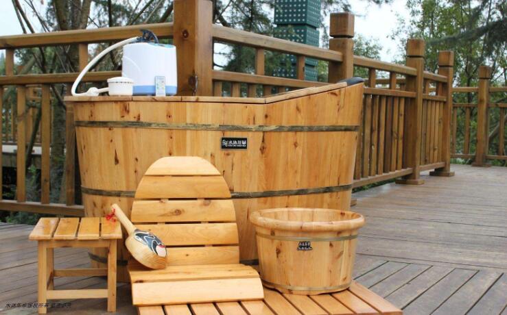 蒸汽浴桶好还是沐浴桶好,木质浴桶好还是浴缸好