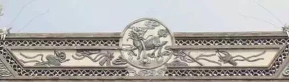 麒麟纹样在历史建筑中的运用,屋顶装饰麒麟