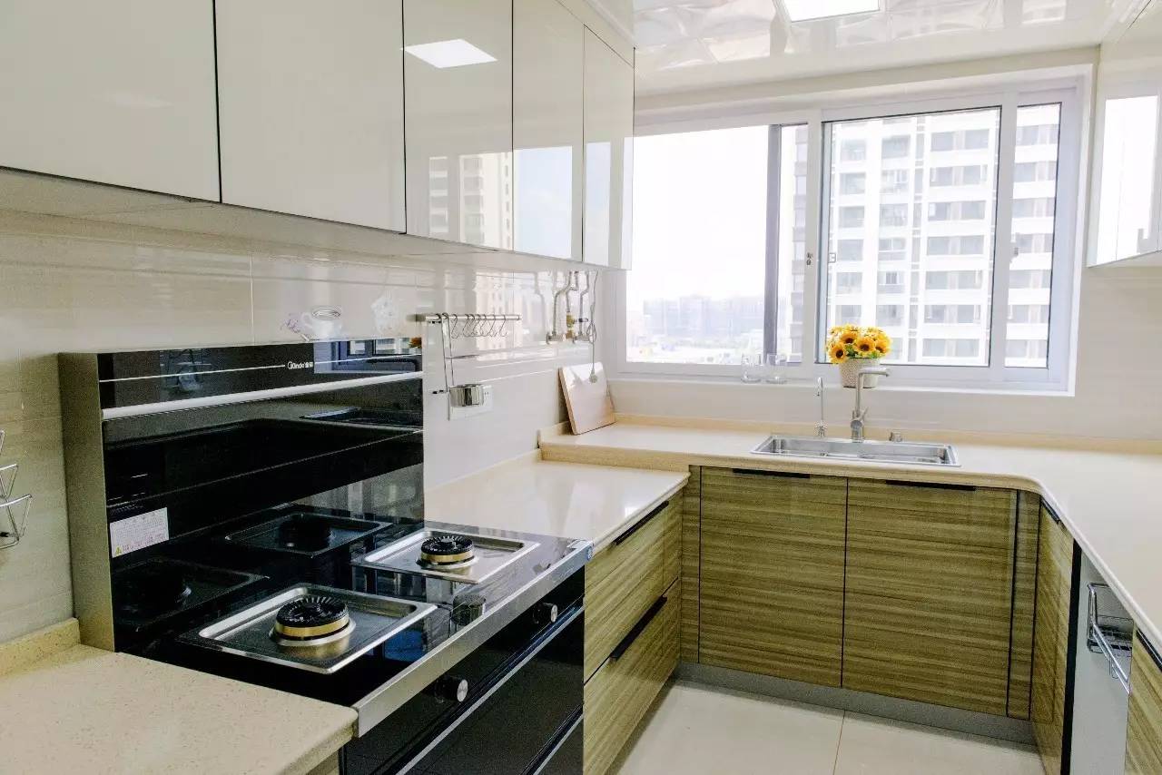 现在流行什么款式油烟机,柜罩型油烟机有几种款式