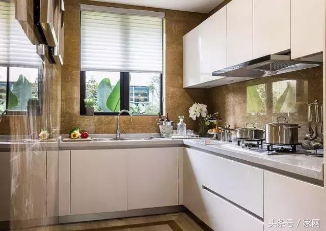 朴实无华的厨房台面,厨房大理石台面上面能够剁肉吗