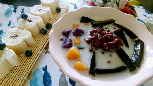 芋圆烧仙草椰奶的做法,椰浆芋圆西米露烧仙草的做法