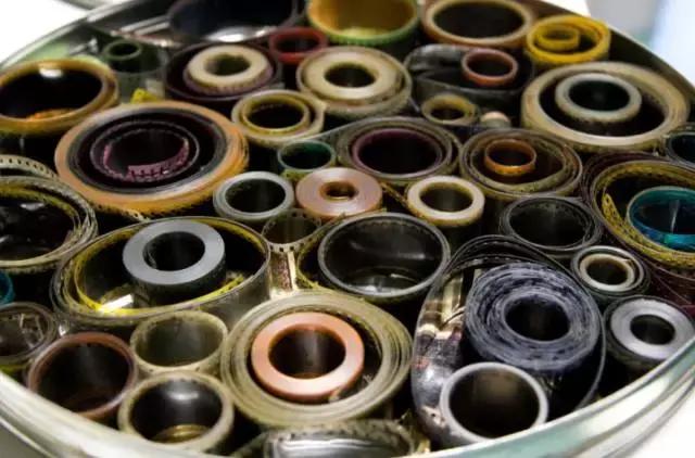 百年前的新材料，烧光了万千妇女的秀发，却拯救了大象推动了摄影