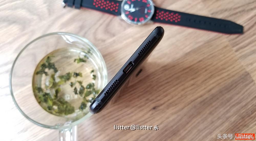 夏普aquosr2是什么手机,夏普aquosr2和索尼xz3哪个好