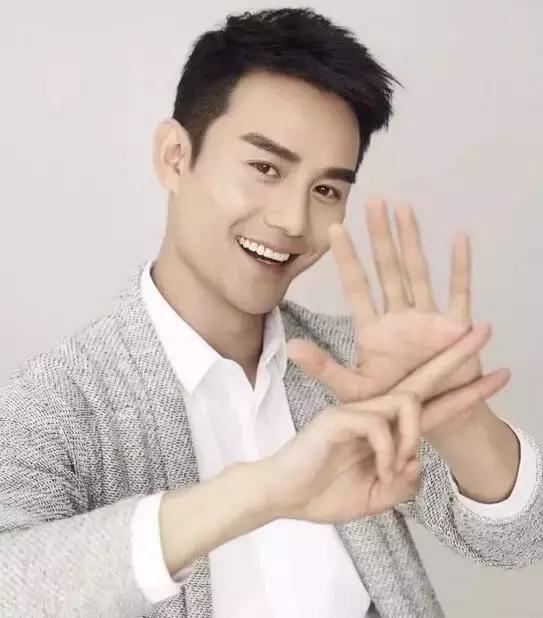 男朋友不帅，可能是眉形影响了他当欧巴