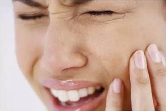 牙周炎牙龈肿胀快速治疗方法,牙周脓肿往牙龈涂什么药