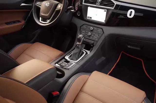 试驾锐腾1.5T最大感受，路遇可别不服气，会被锐腾好*戏调**