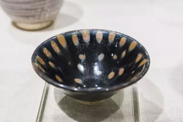 珍品撷英：图读宋元“闲事与雅器”