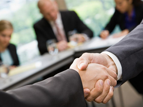 这五个生肖最合适创业和投资,未来五年这四大生肖名利双收