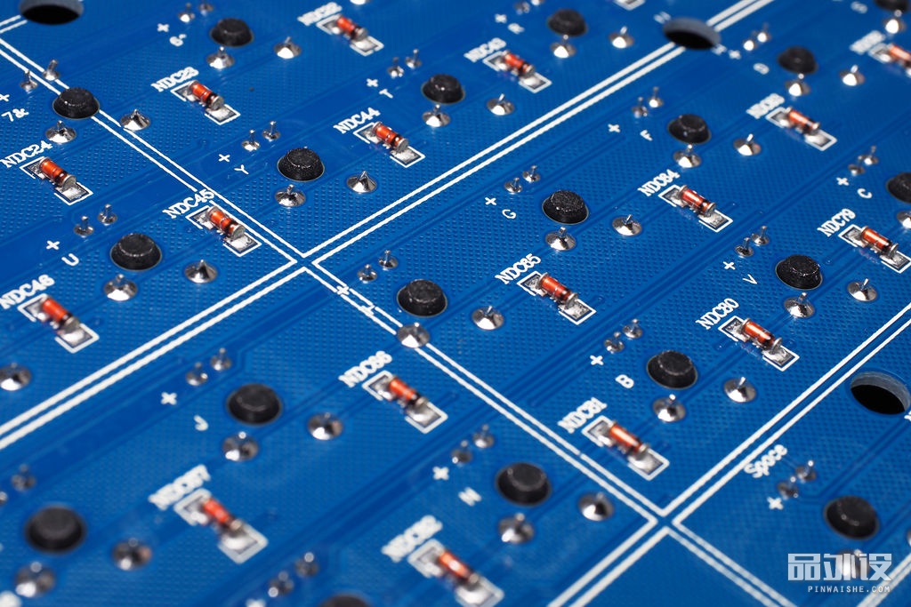 凯酷104机械键盘图片,凯酷87机械键盘荣耀版