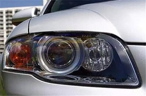 远光换氙气灯泡近光用卤素能够吗,远光灯卤素和氙气的差别