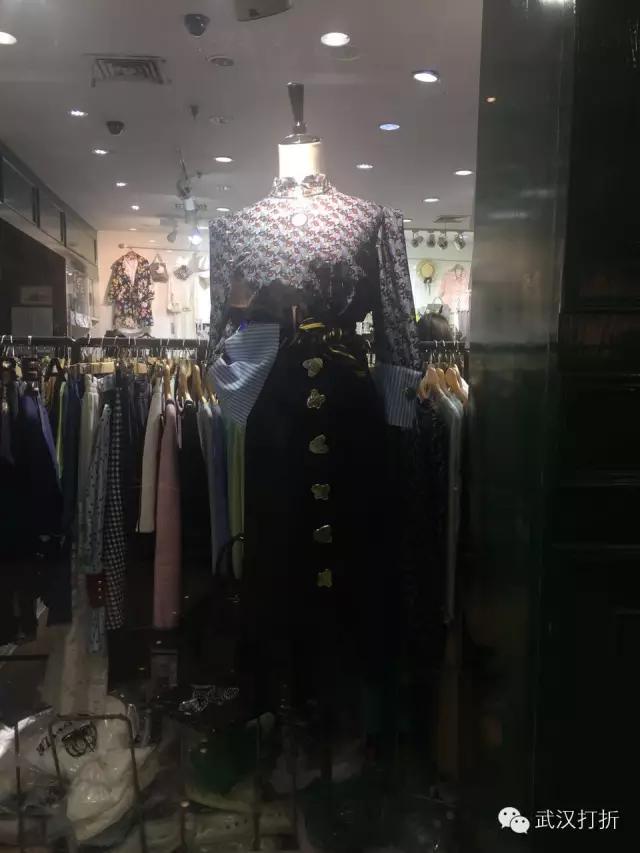 在武汉有个神秘的大楼，能够用淘宝的价格买到专柜的货！多图实拍