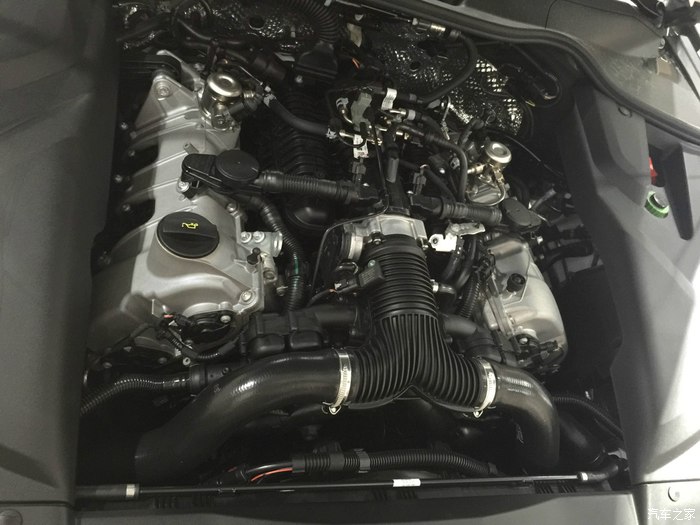 保时捷选配大轮毂多少钱,保时捷加价7000