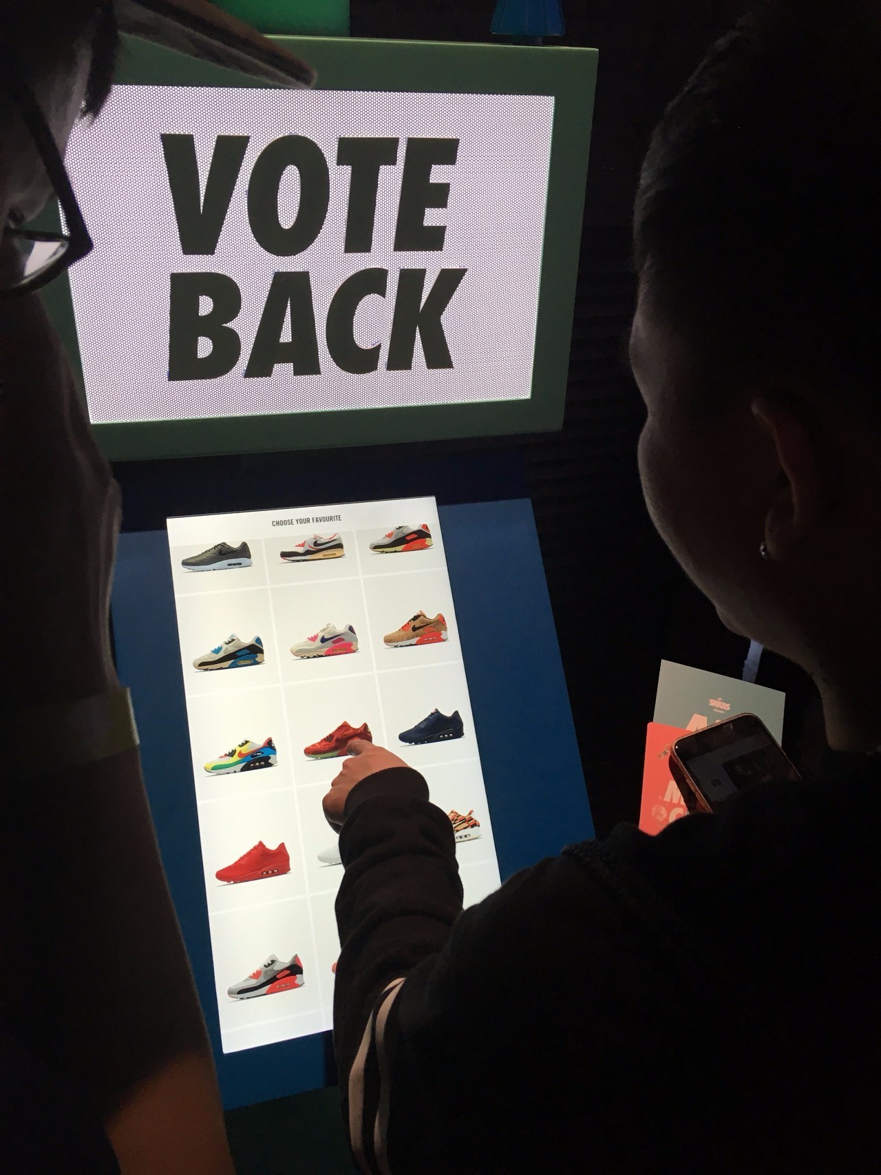 气垫儿反斗城！AirMaxCon正式开放