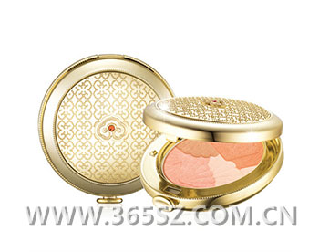 眼影腮红口红的颜色好看,显嫩腮红口红眼影哪个好看