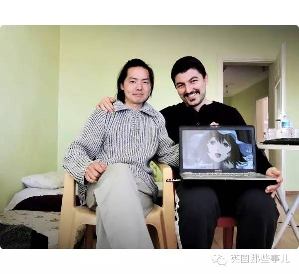 他骑自行车打造出这部横跨亚欧大陆的甜品集... 睡前千万不要点