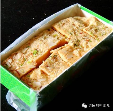 他骑自行车打造出这部横跨亚欧大陆的甜品集... 睡前千万不要点