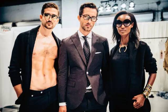 普通男人戴眼镜显得沉稳了,戴眼镜的男人如何保持帅气