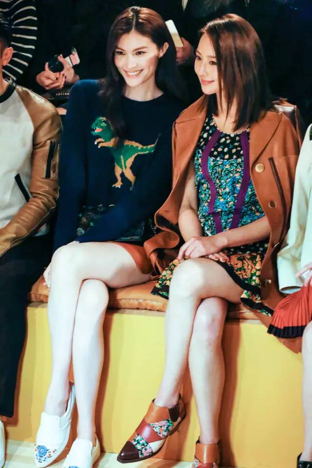 日常怎么穿才有时装周的感觉,时装周穿搭卡点