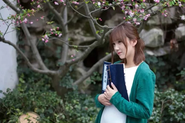 我喜欢你，不问缘由,你在的地方,于我日照明媚！