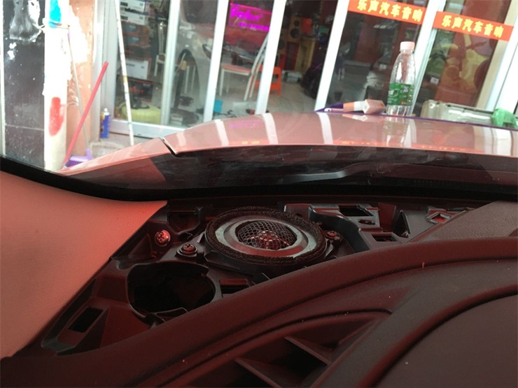 马自达阿特兹boss音响改装,马自达阿特兹音响改装