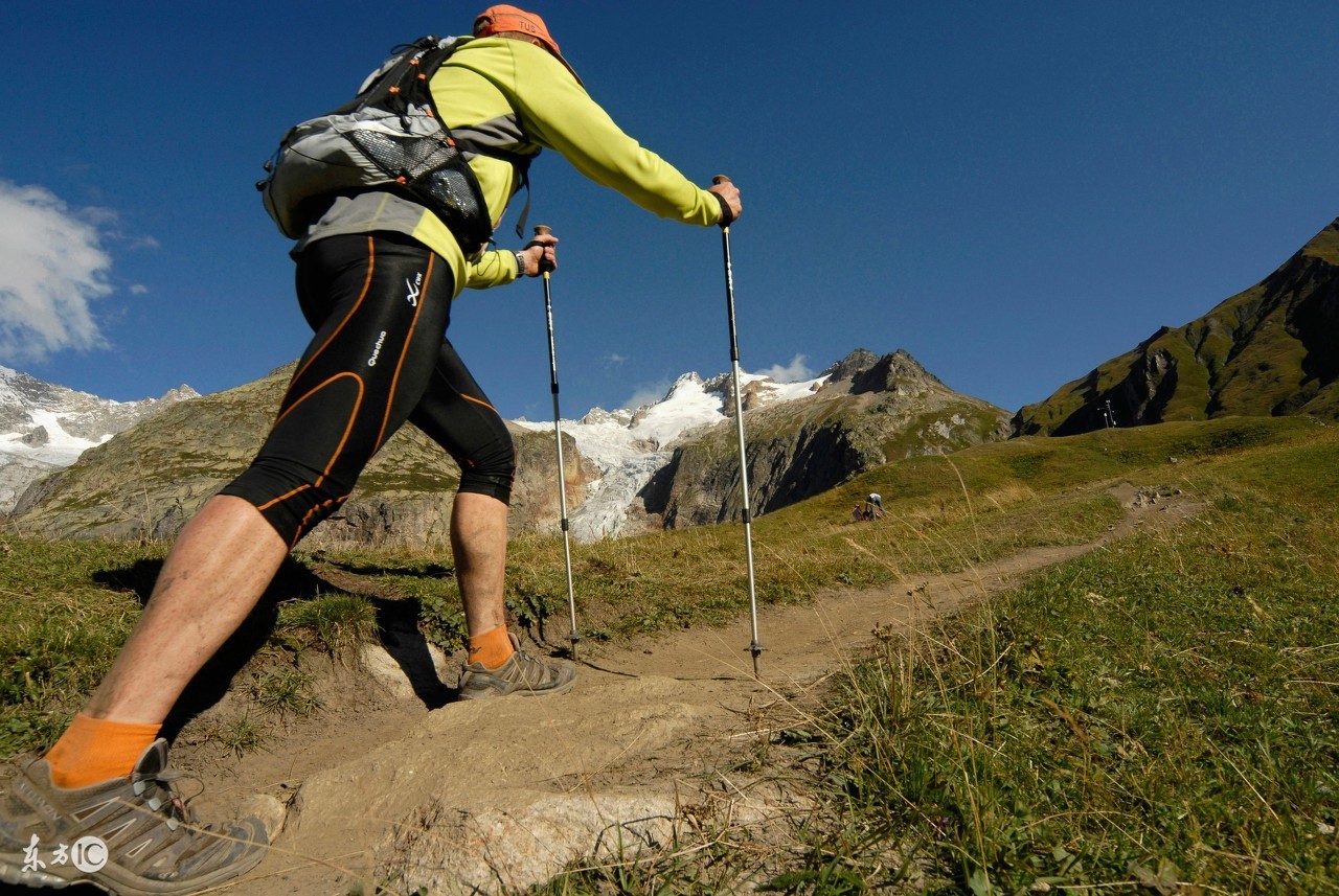 膝关节炎常见护理问题及护理措施,膝关节的预防方法和恢复方法