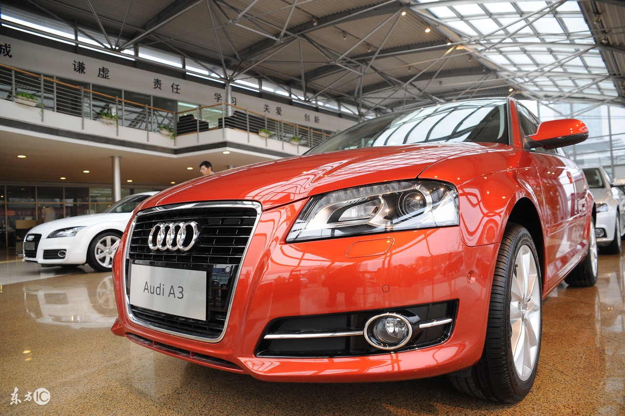 手机就是车钥匙，BBA玩起共享汽车哪家强？