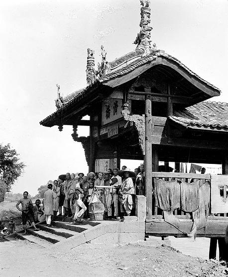 都江堰南桥和九眼桥,都江堰锁桥在哪里