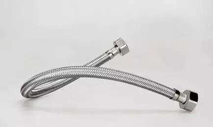 卡地亚设计师钉子手镯,卡地亚的珠宝设计师