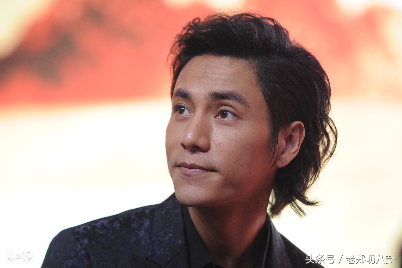 郭敬明和杨幂身高对比,郭敬明和杨幂身高差