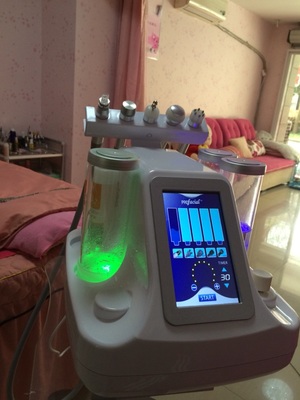 美容仪器小气泡有什么用,美容院小气泡仪器新款