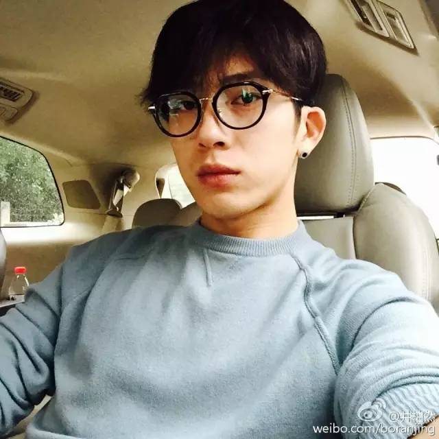 一日一物分享,井柏然同款黑框眼镜