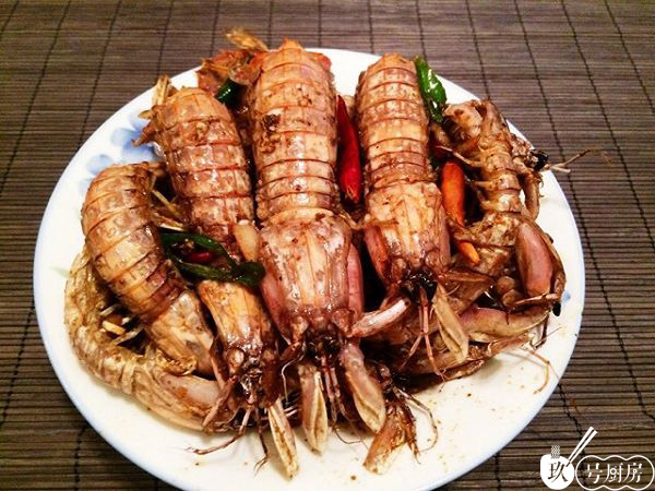 如何做出酥脆的椒盐皮皮虾,椒盐皮皮虾的正确做法