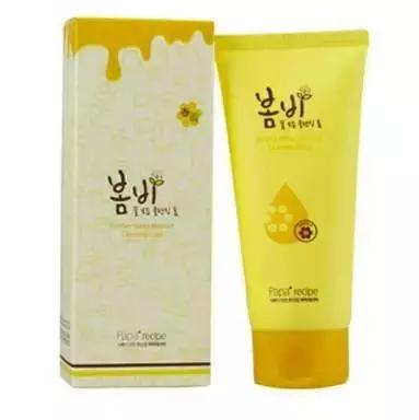 合适女生的洗面奶也合适男生吗,洗面奶像沐浴露一样好用吗